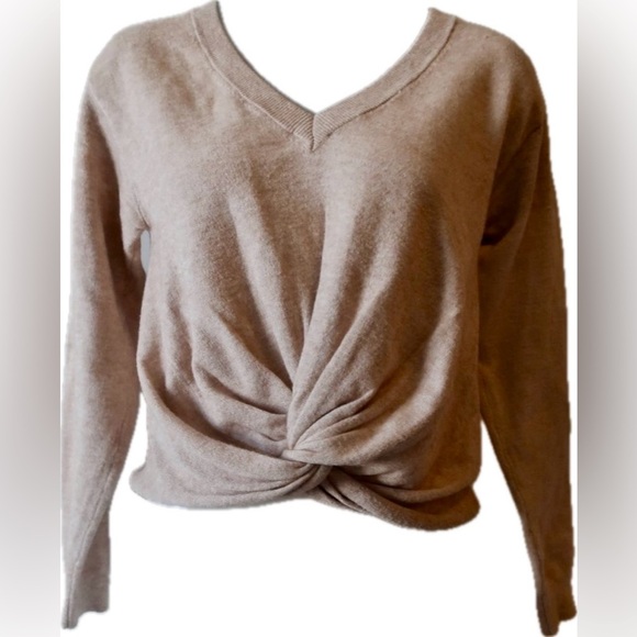 NWOT Beige Small Fate Twisted Front V-Neck Cropped Long Sleeved Soft Sweater - Picture 3 of 7